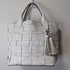 White Woven Vivian Michael Kors Med. Tote Bag